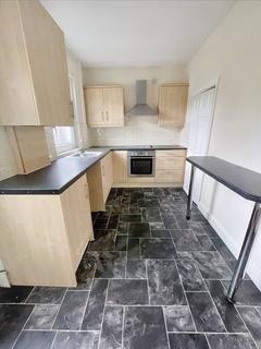 2 bedroom terraced house to rent, Greenside, Mapplewell, Barnsley S75