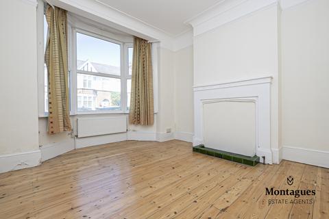 47 Waverley Road, London, E18 1HU