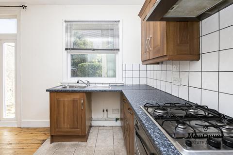 47 Waverley Road, London, E18 1HU
