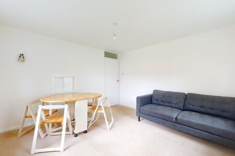 44 Hepple Close, Isleworth, TW7 6AY
