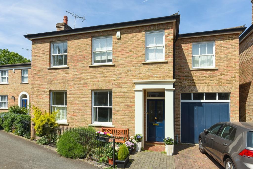 Admirals Gate Greenwich SE10 5 bed house £3,700 pcm (£854 pw)