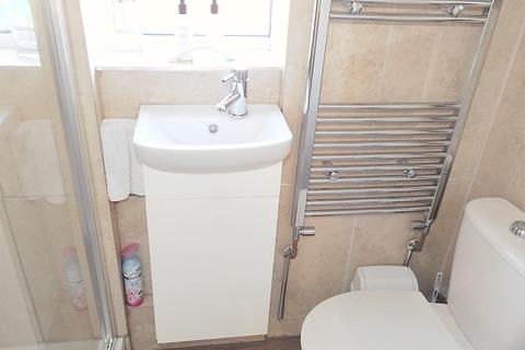 2 Royal Drive, Epsom, KT18 5PR