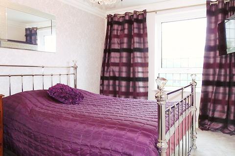 2 Royal Drive, Epsom, KT18 5PR