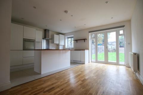 6 Minster Avenue, Sutton, SM1 2NL
