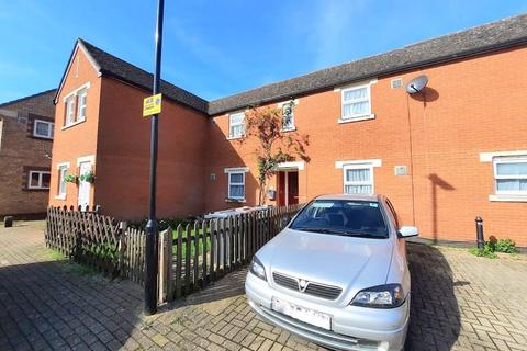 41 Elsworth Close, Feltham, TW14 8SF