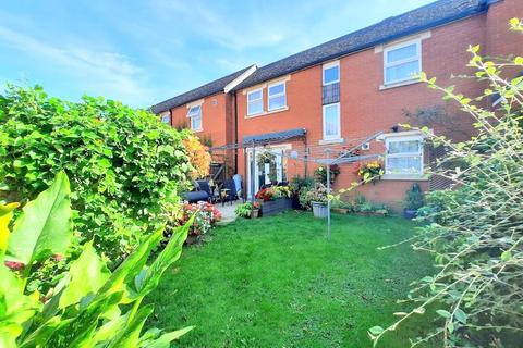 41 Elsworth Close, Feltham, TW14 8SF
