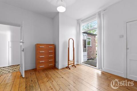 28a Belsize Avenue, London, N13 4TJ
