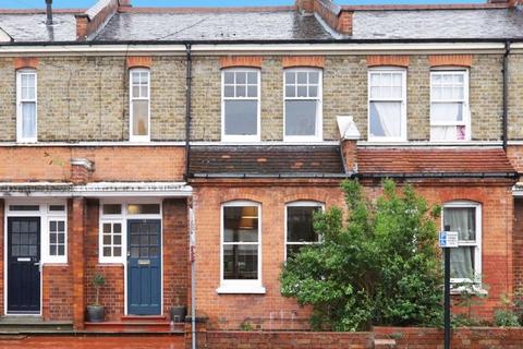 72 Hewitt Avenue, London, N22 6QD