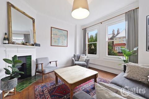 72 Hewitt Avenue, London, N22 6QD