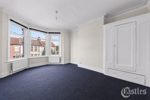 3 Belsize Avenue, London, N13 4TL