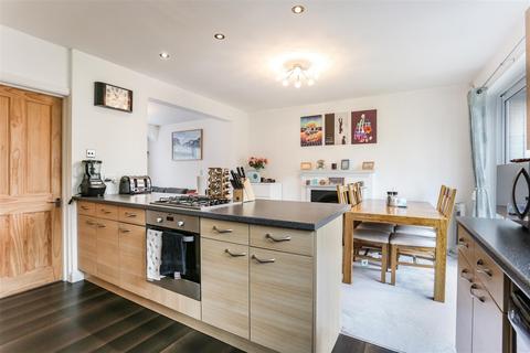 1 Royston Avenue, Sutton, SM1 3PS