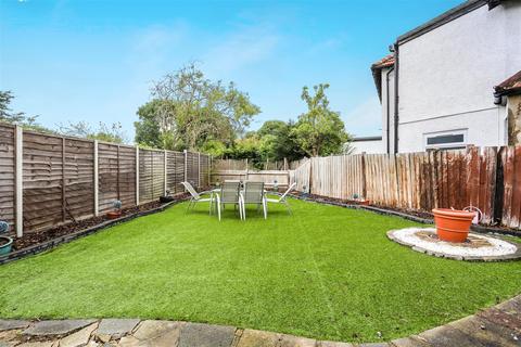 1 Royston Avenue, Sutton, SM1 3PS