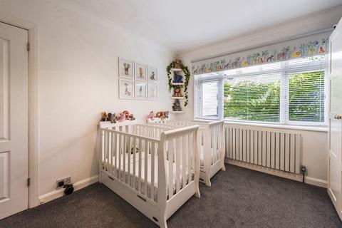 126 Parsonage Manorway, Belvedere, DA17 6NQ