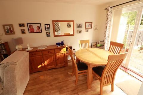 22 Highworth Crescent, Yate, Bristol, BS37 4EY