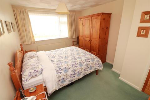 22 Highworth Crescent, Yate, Bristol, BS37 4EY