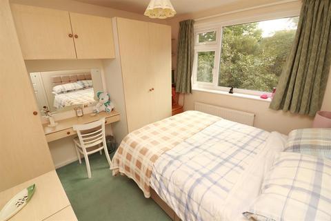 22 Highworth Crescent, Yate, Bristol, BS37 4EY