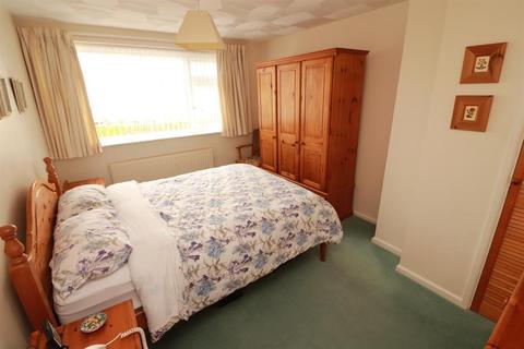 22 Highworth Crescent, Yate, Bristol, BS37 4EY
