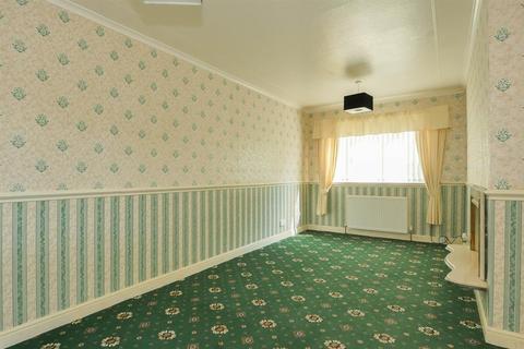 49 Acres Hall Crescent, Pudsey, LS28 9DY