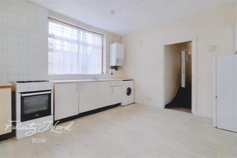 1 bedroom flat to rent, Claude Road, Upton Park, E13