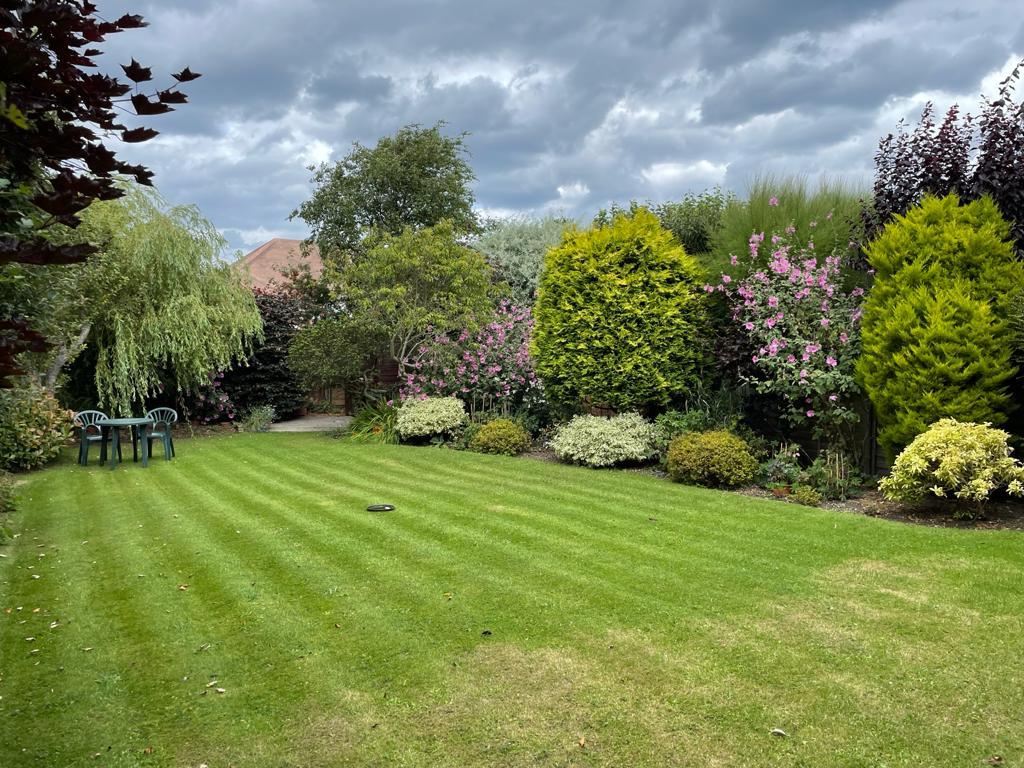 Brierdene Crescent, Brierdene, Whitley Bay, NE26 4AB 3 bed semidetached house £380,000