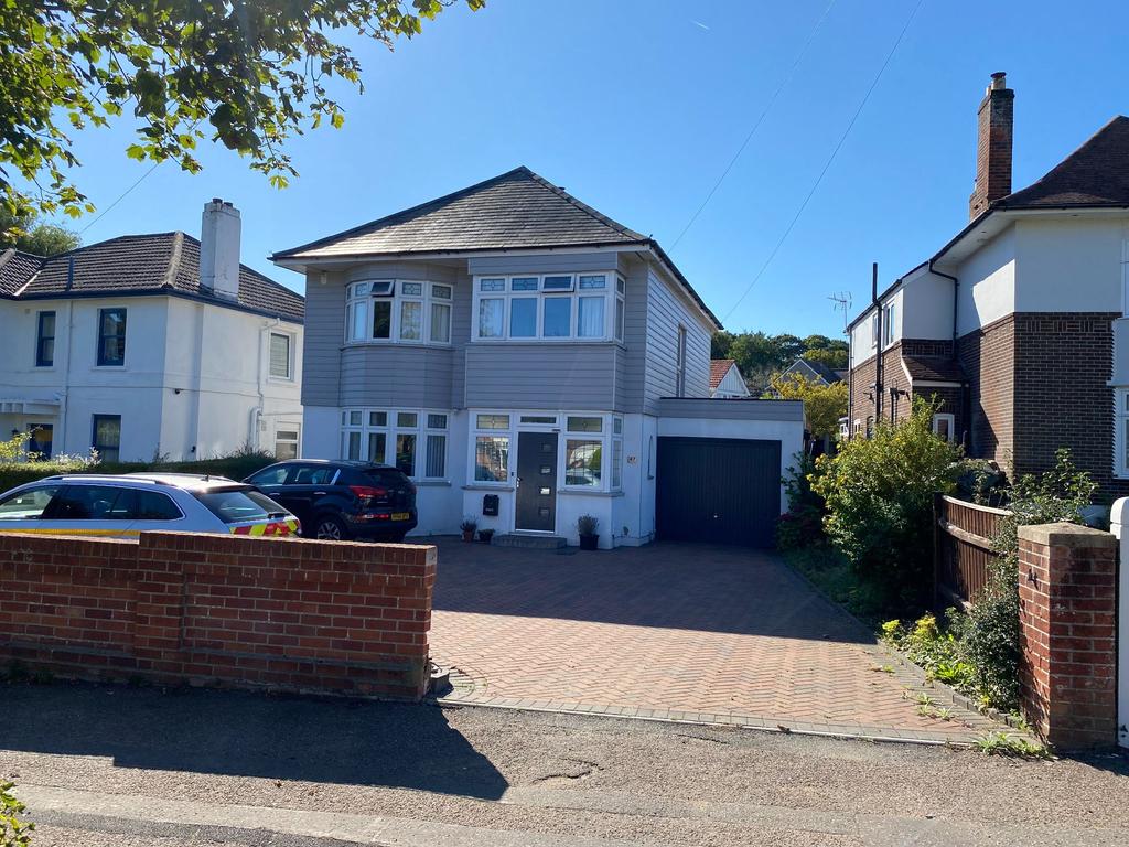 Harewood Avenue, Bournemouth, BH7 4 bed detached house £700,000