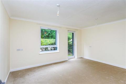 Retirement property to rent, 2 Ashdown Gate, London Road RH19