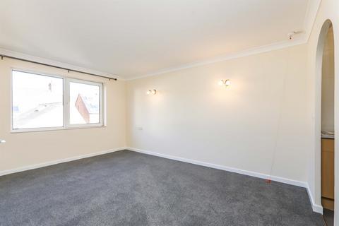 undefined, 37 Homeberry House, 13 Ashcroft Gardens GL7