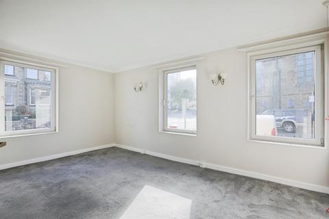 undefined, 11 Homecrest House, Grosvenor Crescent YO11