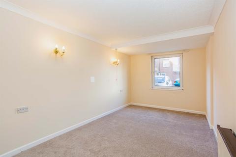 undefined, 326 Homecove House, Holland Road SS0
