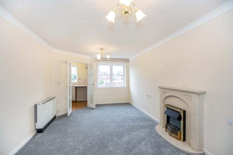 1 bedroom retirement property to rent, 32 Montgomery Court, Coventry Road CV34