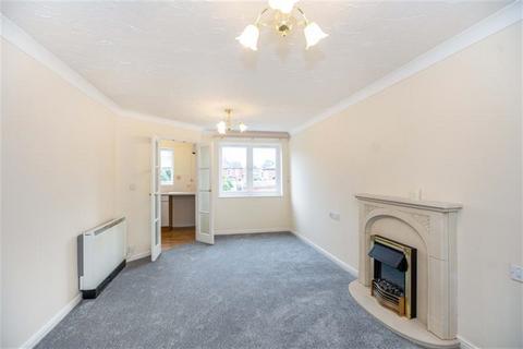 1 bed property for rent in 32 Montgomery Court, Coventry Road CV34