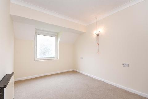 1 bedroom retirement property to rent, 32 Homeweave House, Robinsbridge Road CO6
