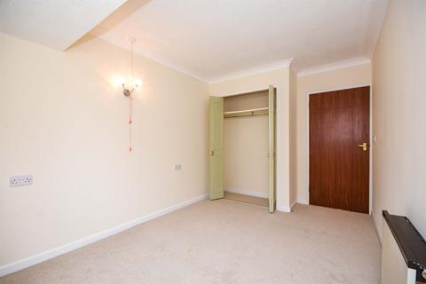 1 bedroom retirement property to rent, 32 Homeweave House, Robinsbridge Road CO6