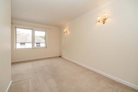 undefined, 28 Homegreen House, Wey Hill GU27