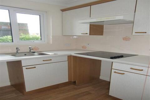 1 bedroom retirement property to rent, 11 Rivendell Court, Stratford Road B28