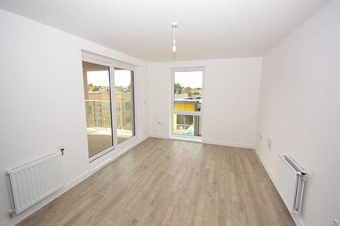 2 bedroom apartment to rent, Dunn Side, CM1