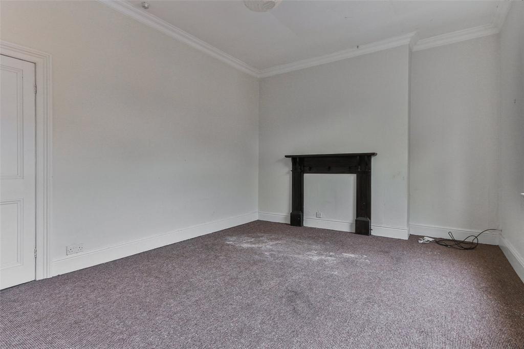 Mayfield Street, Hull, HU3 3 bed terraced house £100,000