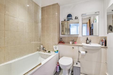 Apartment 3, 91 Alscot Road, London, SE1 3AH