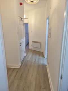 2 bedroom apartment to rent, Bradewell Street, Walton, L4