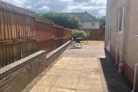 3 Penrhiw, Ystradgynlais, Swansea, SA9 1QQ