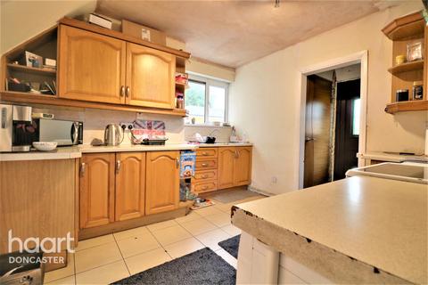38 Princess Avenue, Stainforth, Doncaster, DN7 5RB