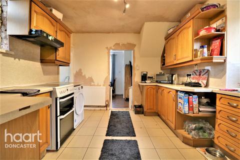 38 Princess Avenue, Stainforth, Doncaster, DN7 5RB