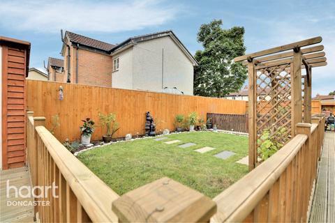38 Princess Avenue, Stainforth, Doncaster, DN7 5RB