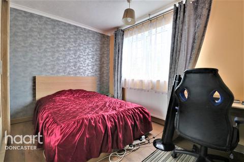 38 Princess Avenue, Stainforth, Doncaster, DN7 5RB