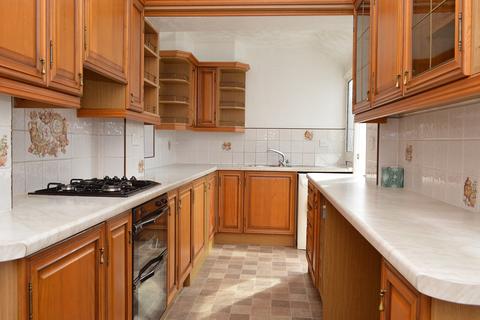 5 Keble Avenue, Oldham, OL8 4HN