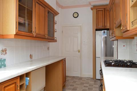 5 Keble Avenue, Oldham, OL8 4HN