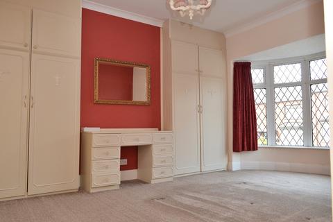 5 Keble Avenue, Oldham, OL8 4HN