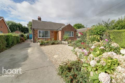 3 bedroom detached bungalow for sale - High Street, Saxilby, Lincoln