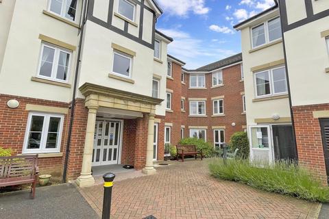 1 bedroom ground floor flat for sale - Hadlow Road, Tonbridge, Kent