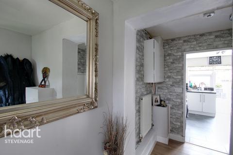 38 Upper Sean, Stevenage, SG2 9XW